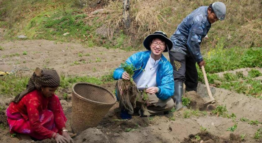 Hananoie - A Permaculture Resort Pokhara Eksteriør billede